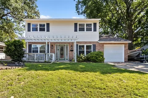 411 Beaumont St, Hampton, VA 23669