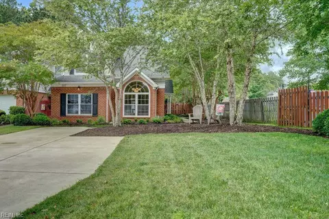 2310 Charing Cross Rd, Virginia Beach, VA 23456