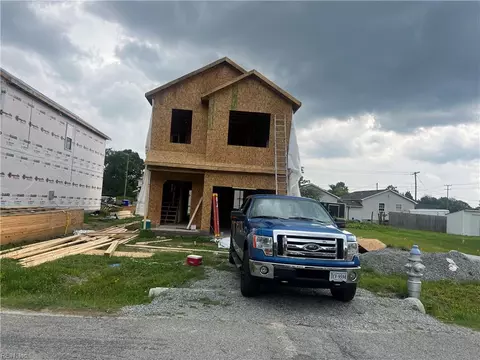 420 Webb St, Suffolk, VA 23434