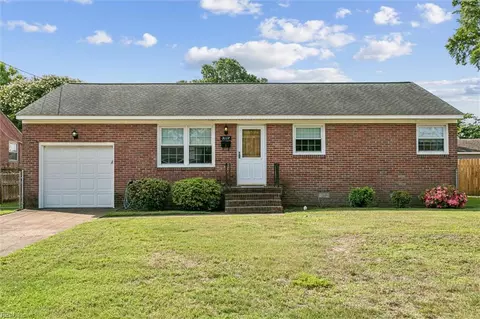 3007 Bending Oak Dr, Hampton, VA 23666