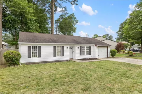 45 Old Church Ln, Portsmouth, VA 23703