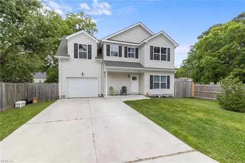 2420 Barclay Ave, Portsmouth, VA 23702