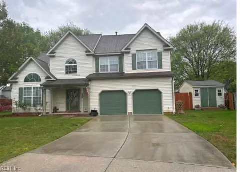 821 Crescent Trce, Chesapeake, VA 23320