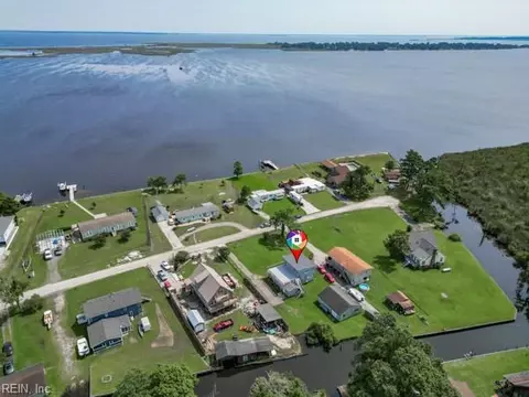 118 Womack Dr, Currituck, NC 27929