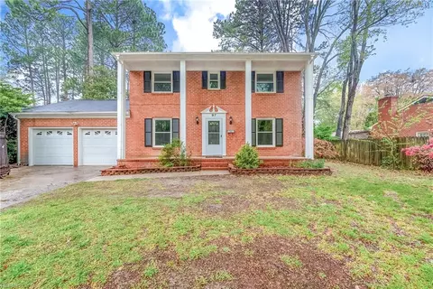 97 Waterview Dr, Newport News, VA 23608