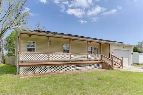 1240 Skylark Dr, Virginia Beach, VA 23453