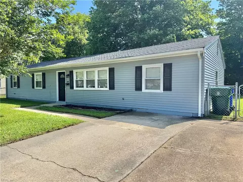 294 Menchville Ct, Newport News, VA 23602