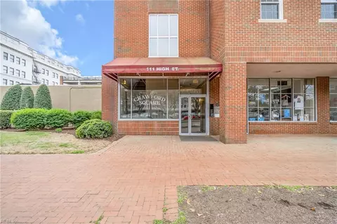 111 High St #408, Portsmouth, VA 23704