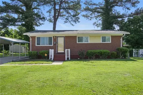1409 Ekstine Dr, Portsmouth, VA 23701