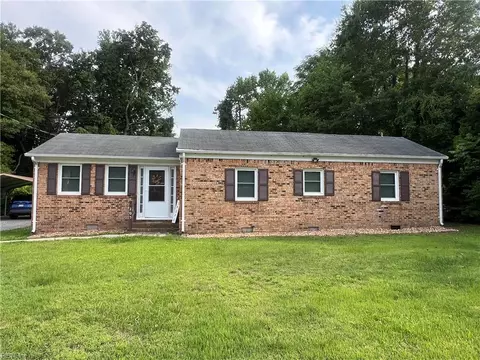 205 Country Club Rd, Franklin, VA 23851