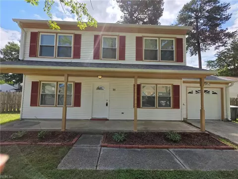 11 Lake Walk Xing, Hampton, VA 23666