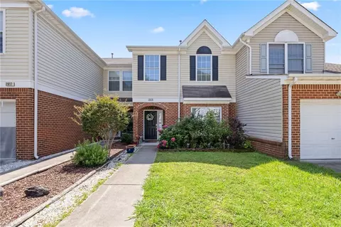 2619 Hartley St, Virginia Beach, VA 23456