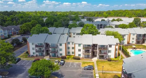 75 Wells Ct #2, Hampton, VA 23666