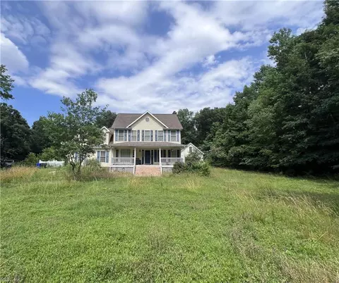 3204 Archers Mill Rd, Suffolk, VA 23434