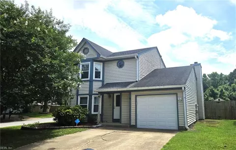 1522 Debbs Ln, Chesapeake, VA 23320