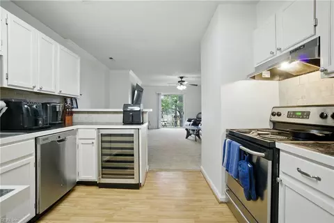 107 Westover Ave #203, Norfolk, VA 23507