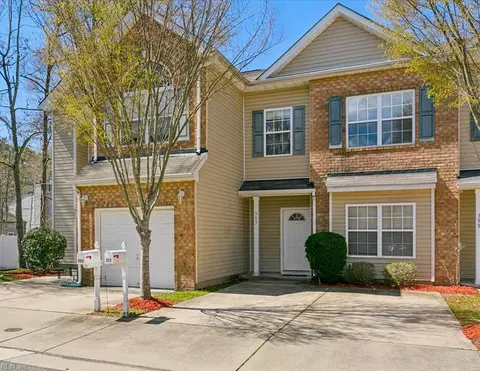 353 Harvest St, Newport News, VA 23608