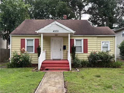 4935 Atterbury St, Norfolk, VA 23513