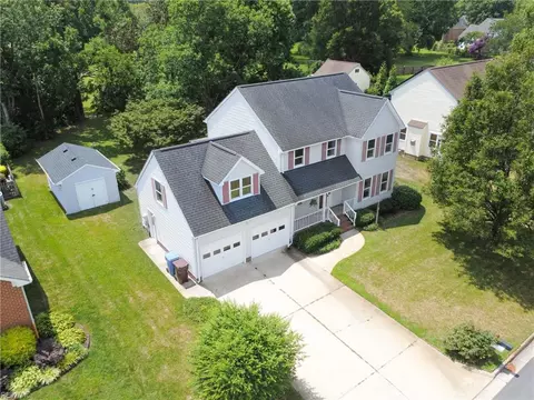 937 Marble Arch Arch, Chesapeake, VA 23322