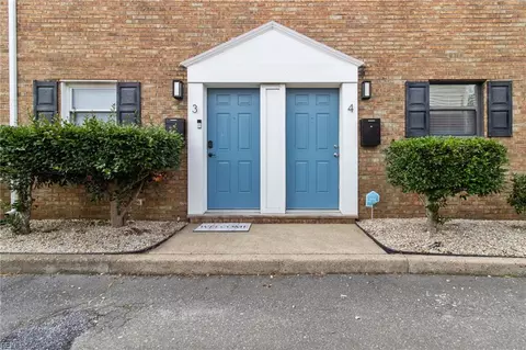 1107 E Ocean View Ave #4, Norfolk, VA 23503