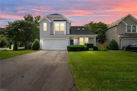 200 Oak Grove Rn Run, Chesapeake, VA 23320