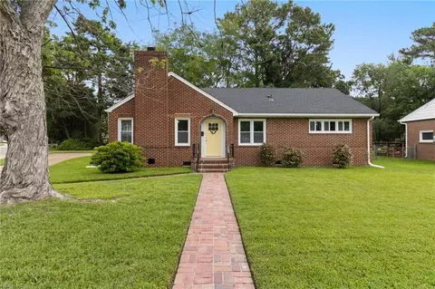1 N Greenfield Ave, Hampton, VA 23666