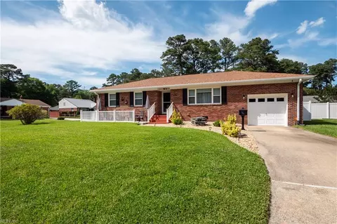 4160 Rundel Ln, Virginia Beach, VA 23452