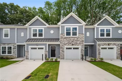 1003 Ventana St #102, Suffolk, VA 23435
