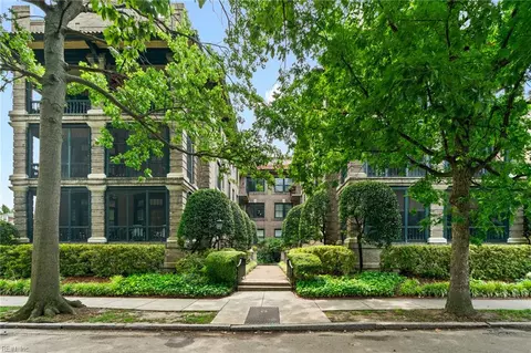 812 Stockley Gdns #2, Norfolk, VA 23507