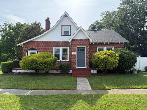 117 Wythe Pw Pkwy, Hampton, VA 23661