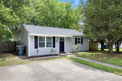 7706 Vernon Pl, Newport News, VA 23605