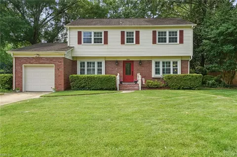 521 Kingston Dr, Virginia Beach, VA 23452