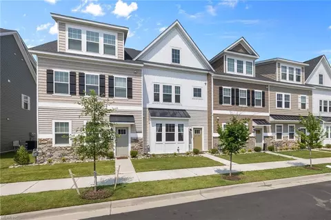 1809 Moravian Walk, Chesapeake, VA 23323