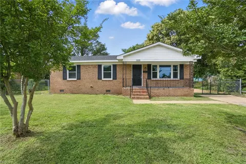1108 Holladay St, Portsmouth, VA 23704