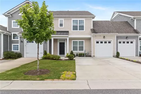 415 Kempston Lndg, Chesapeake, VA 23322