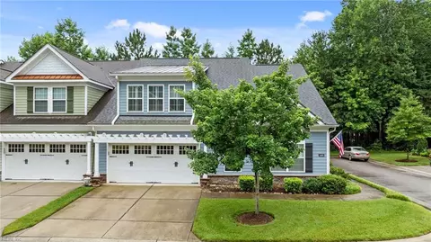 1401 Carrolton Way #145, Chesapeake, VA 23320