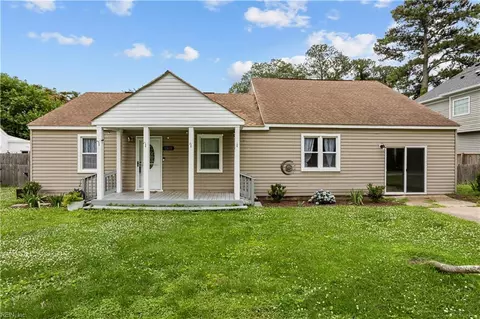 1312 Duncan Ln, Virginia Beach, VA 23455