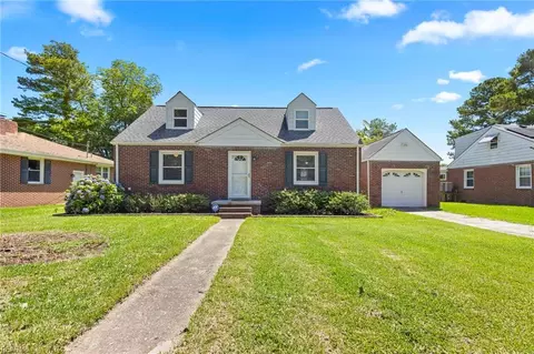 314 Tareyton Ln, Portsmouth, VA 23701