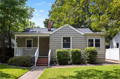 9333 Mason Creek Rd, Norfolk, VA 23503