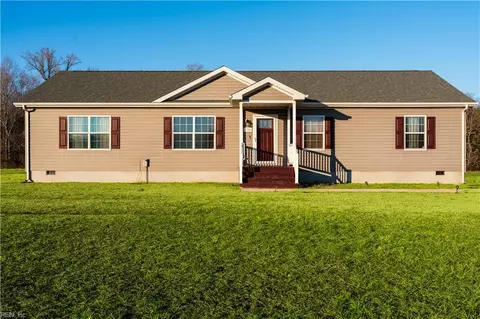 27266 White Tail Rd, Melfa, VA 23410