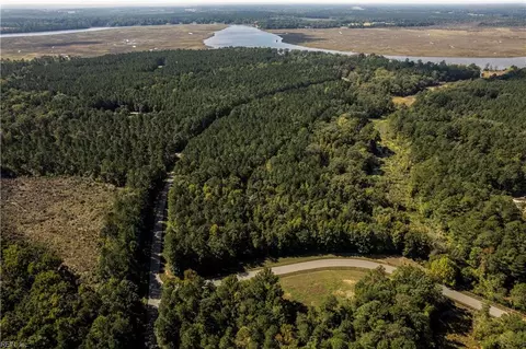 3 1ac Plantation Pl, King Queen County, VA 23091