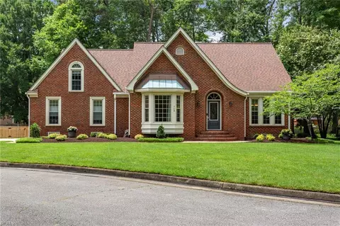 713 Tupelo Xing, Chesapeake, VA 23320