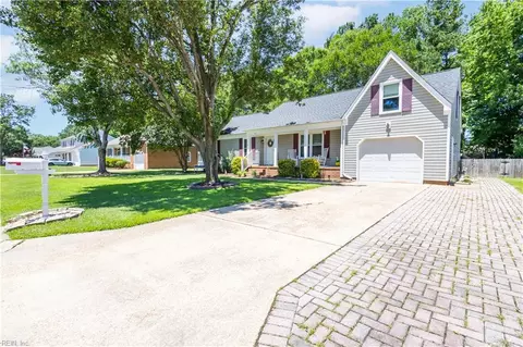 516 Ravenstone Dr, Chesapeake, VA 23322