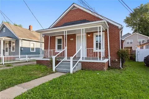 3033 Williams St, Newport News, VA 23607