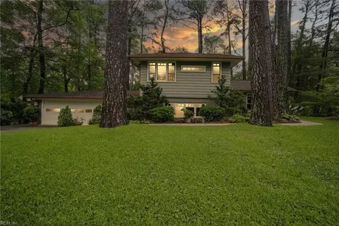 400 Chesopeian Trl, Virginia Beach, VA 23452
