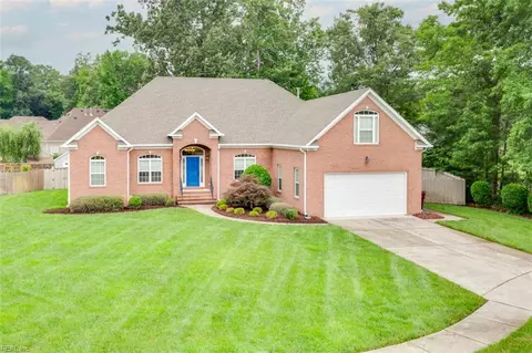 608 Marjorie Ln, Chesapeake, VA 23320
