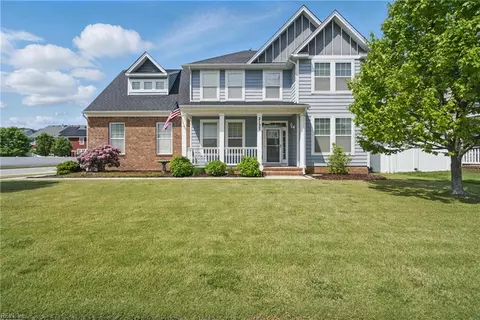 2137 Bellflower Way, Chesapeake, VA 23323