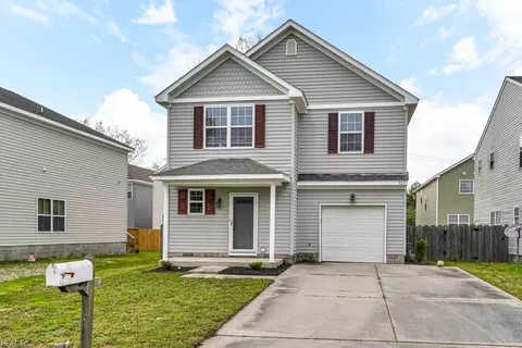 923 Hill St, Chesapeake, VA 23324