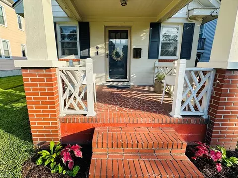 1204 Holly Ave, Chesapeake, VA 23324