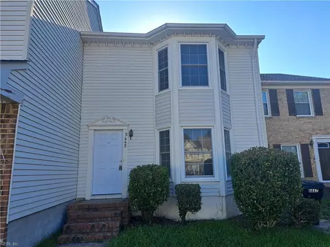 5445 Scholarship Dr, Virginia Beach, VA 23462